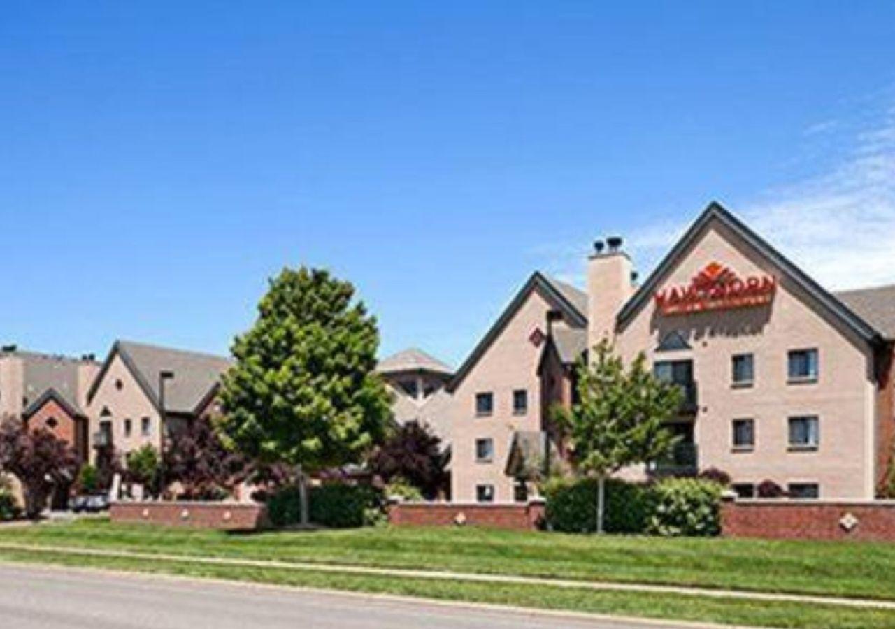 Hawthorn Suites By Wyndham Overland Park Exterior photo